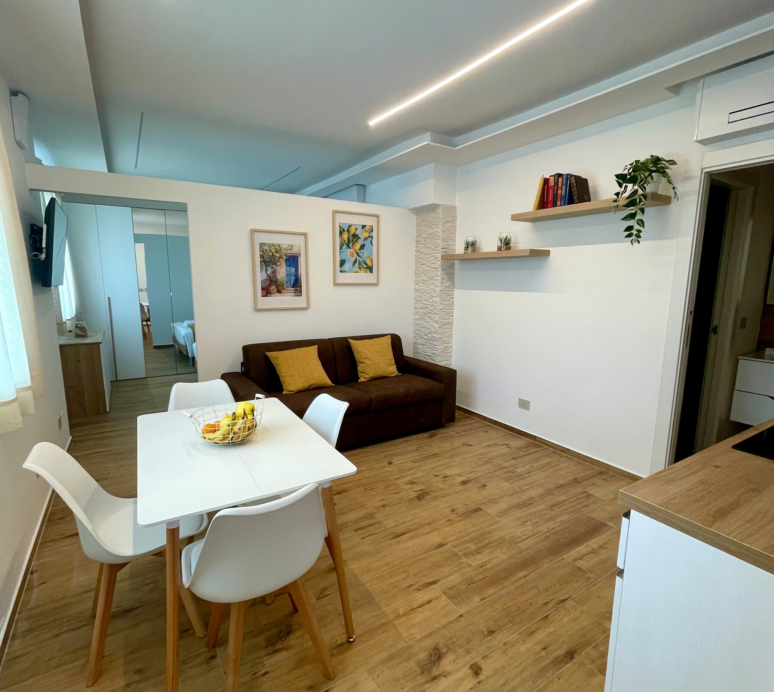 suite nordic oak Vita Residence